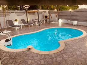 villa SEO avec jacuzzi proche de la plage